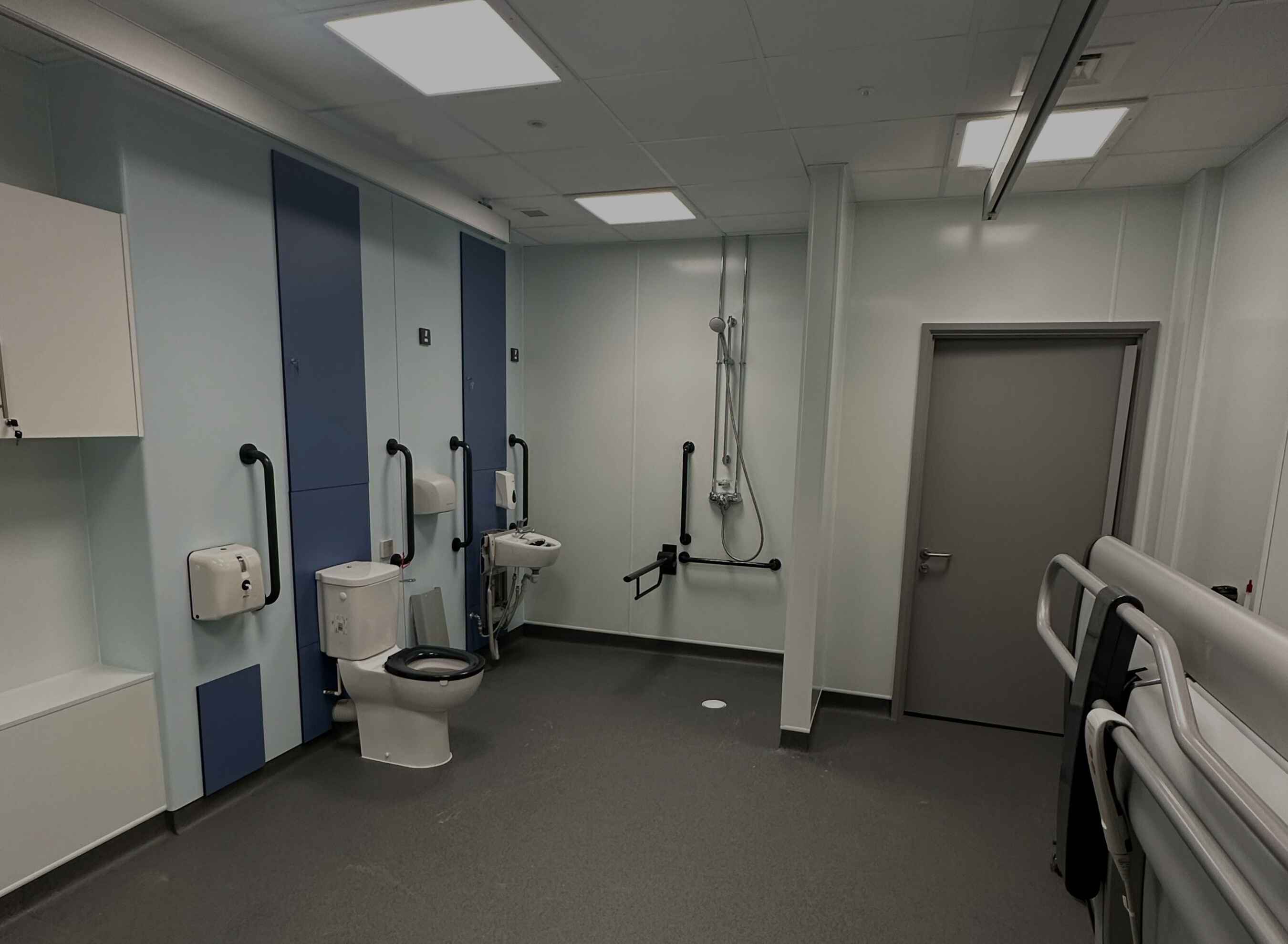 Accessible Bathroom Construction Nottingham